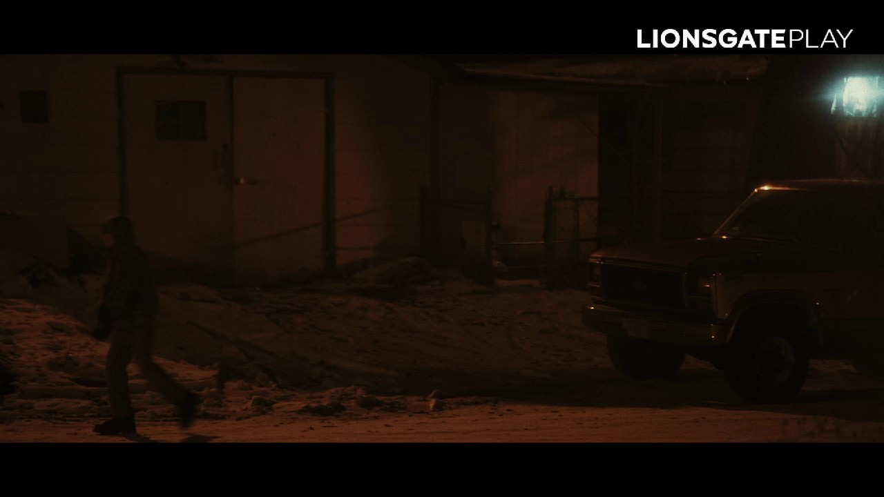 Blood for Dust (2023) WEB-DL Hindi + English 1080p AVC HE-AAC 2.0 ESub.mkv.0003